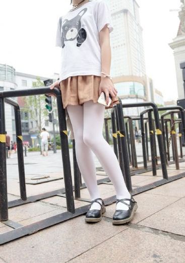 老师啊～嗯去厨房里做H视频免费_蓝光视频大全