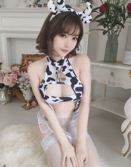 久久人妻中文区红桃_BD国语在线手机播放