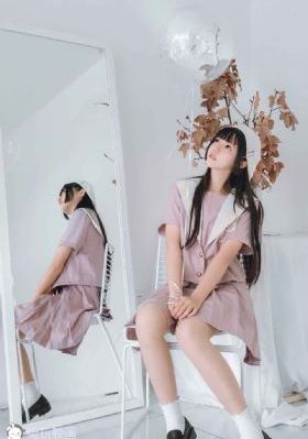 日韩美女久久免费网站_剧情片免费在线播放