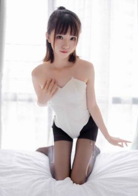 亭亭玉立国色天香四月天人_蓝光电影免费在线