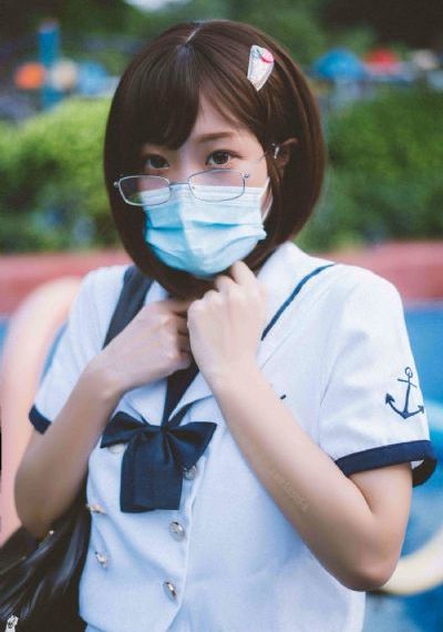 美女无胸罩无内裤_720在线播放