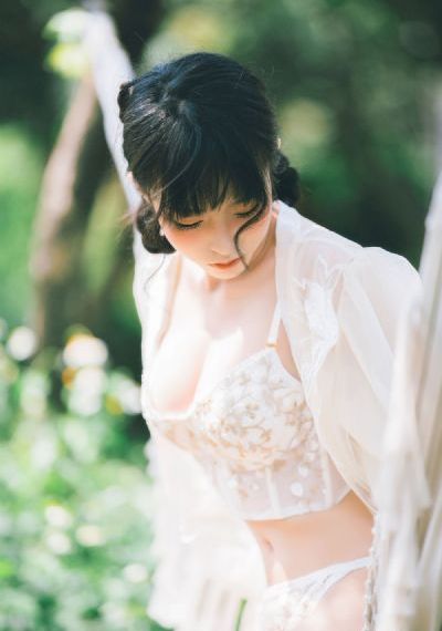 亚洲精品无码青草_午夜在线观看完整版