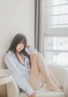 美女双腿打开让男人桶爽网站_免费超清在线观看