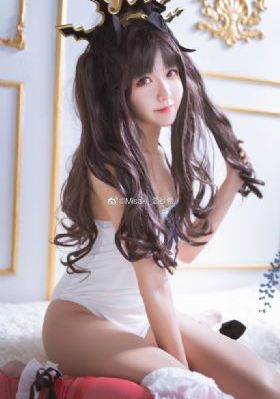 一面亲一面膜下边的免费_1080高清迅雷在线观看