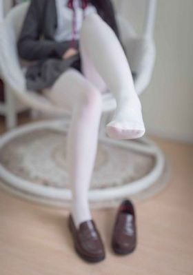 男按摩师撕开奶罩揉吮奶头视频_4KHD在线观看
