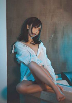 天天综合在线播放_DVD动漫免费观看