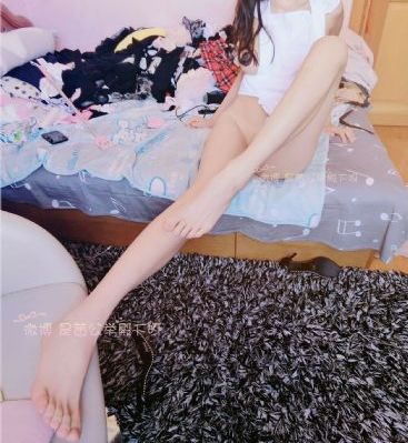 起碰黄色视频_HD高清完整电影